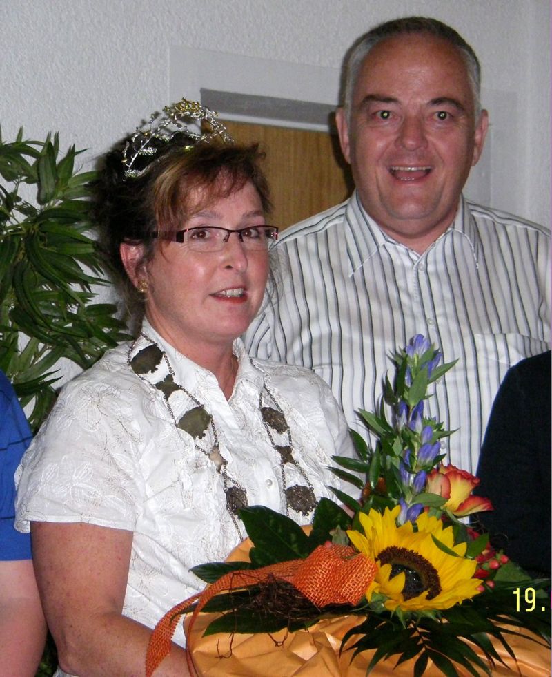 16 Koenigin Angela I