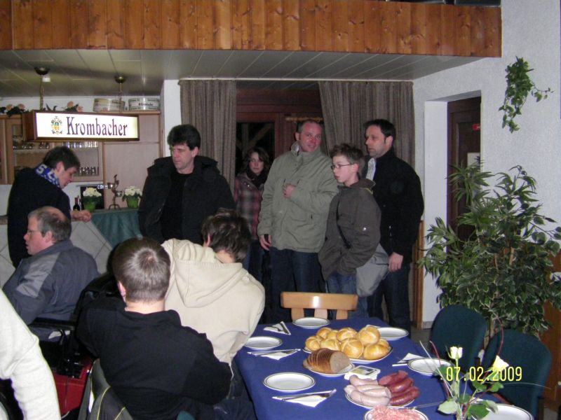 01 Um 8 Uhr ging es los