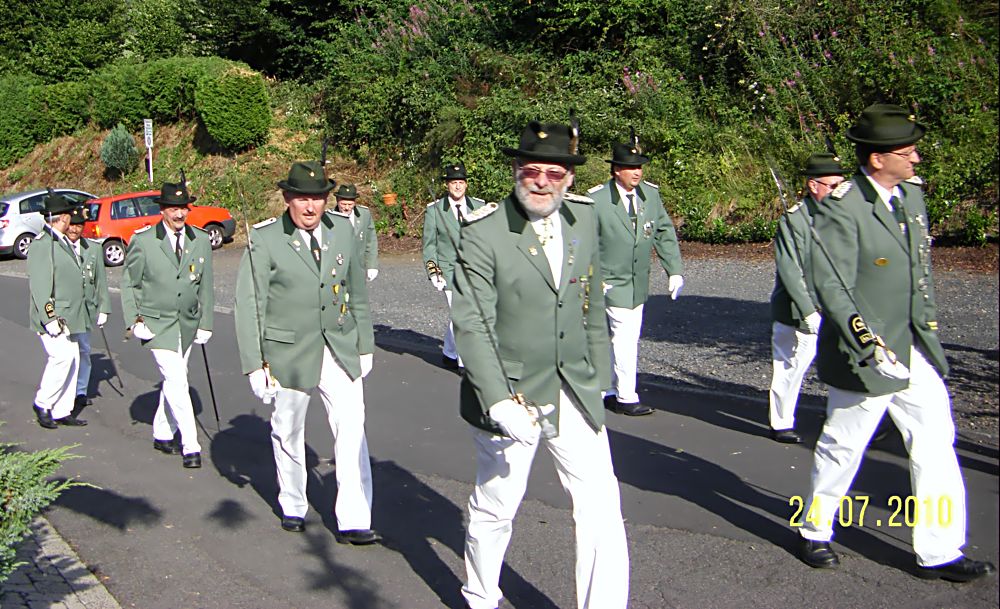 05 Die Gastvereine holen die Majestaeten ab